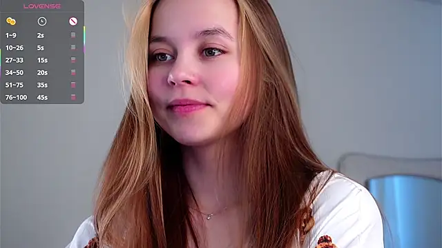 Snapshot of FalineDowlen chatting on February 15, 2025, 1:53 am FalineDowlen online show from February 15, 2025, 1:53 am