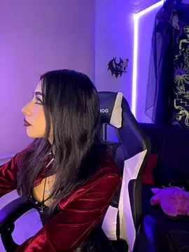 vampy dolll online show from October 30, 2025, 9:11 am