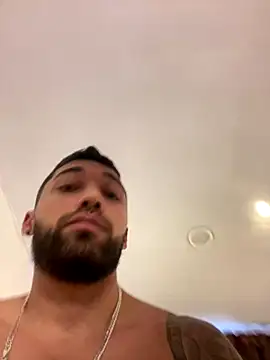 Snapshot of Sweet_and_caramel chatting on December 21, 2025, 5:09 pm Sweet and caramel online show from December 21, 2025, 5:09 pm