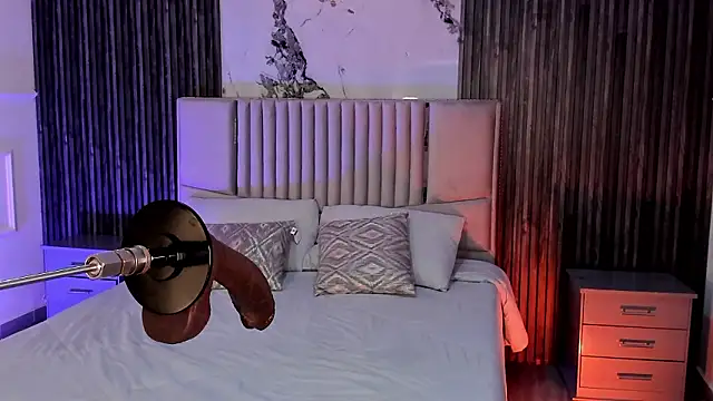 Lillyortiz online show from February 3, 2026, 8:25 pm