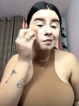 Snapshot of SaraBraun_ chatting on November 4, 2025, 5:56 pm SaraBraun online show from November 4, 2025, 5:56 pm