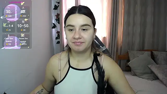 Snapshot of SaraBraun_ chatting on December 5, 2025, 4:58 pm SaraBraun online show from December 5, 2025, 4:58 pm