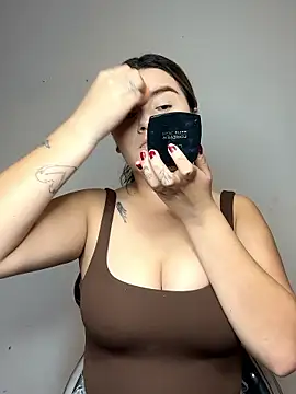 Snapshot of SaraBraun_ chatting on January 8, 2026, 5:26 pm SaraBraun online show from January 8, 2026, 5:26 pm