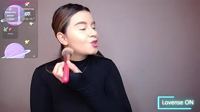 Snapshot of SaraBraun_ chatting on February 2, 2026, 5:11 pm SaraBraun online show from February 2, 2026, 5:11 pm