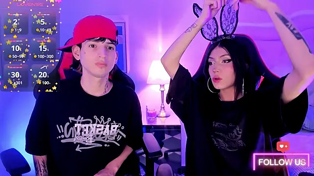 Snapshot of sett_and_gwen chatting on February 7, 2025, 6:24 am sett and gwen online show from February 7, 2025, 6:24 am