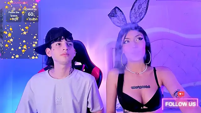 Snapshot of sett_and_gwen chatting on February 9, 2025, 8:11 am sett and gwen online show from February 9, 2025, 8:11 am