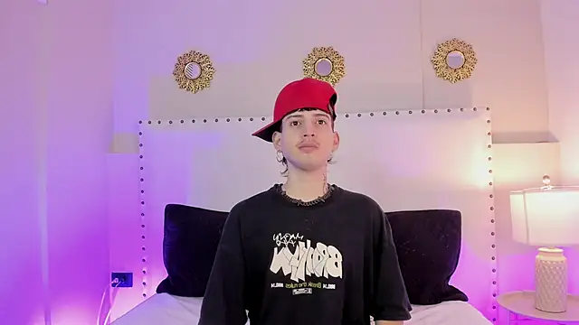 Snapshot of sett_and_gwen chatting on November 23, 2025, 4:12 am sett and gwen online show from November 23, 2025, 4:12 am