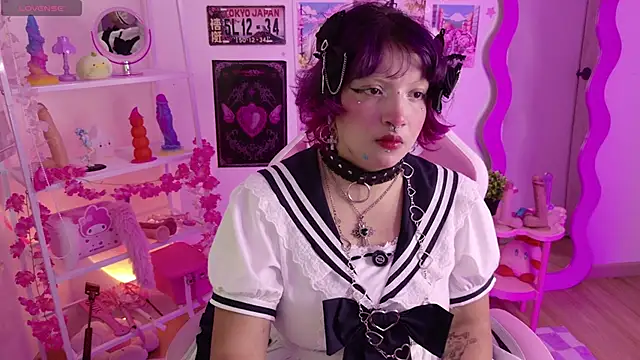Snapshot of lady_noize chatting on May 31, 2026, 10:44 pm lady noize online show from May 31, 2026, 10:44 pm