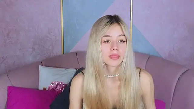 Snapshot of STELLA_RICH chatting on February 16, 2025, 3:58 am STELLA RICH online show from February 16, 2025, 3:58 am