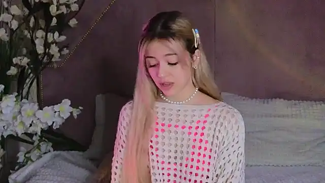 Snapshot of STELLA_RICH chatting on March 10, 2025, 3:34 am STELLA RICH online show from March 10, 2025, 3:34 am