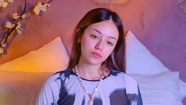 Snapshot of STELLA_RICH chatting on October 15, 2025, 8:53 pm STELLA RICH online show from October 15, 2025, 8:53 pm
