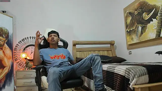 mr stiven  online show from June 5, 2026, 6:20 am