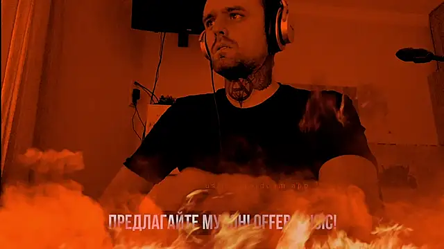 Snapshot of HappyZebra13 chatting on February 17, 2025, 12:27 pm HappyZebra13 online show from February 17, 2025, 12:27 pm