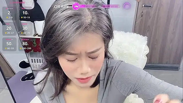 Snapshot of Bella-LL chatting on December 24, 2024, 12:11 am Bella-LL online show from December 24, 2024, 12:11 am