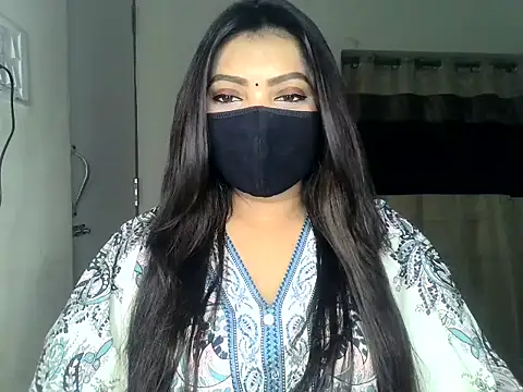 Snapshot of ishi_Beauty chatting on April 4, 2026, 4:55 am ishi Beauty online show from April 4, 2026, 4:55 am