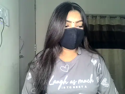 Snapshot of ishi_Beauty chatting on April 14, 2026, 5:13 am ishi Beauty online show from April 14, 2026, 5:13 am