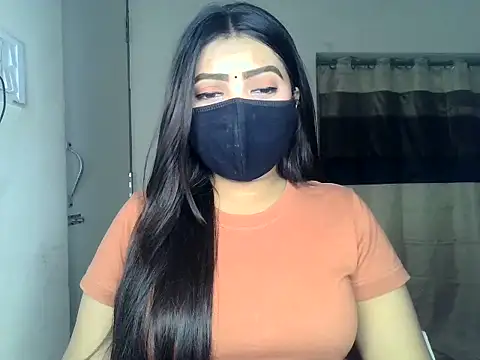 Snapshot of ishi_Beauty chatting on April 16, 2026, 6:36 am ishi Beauty online show from April 16, 2026, 6:36 am