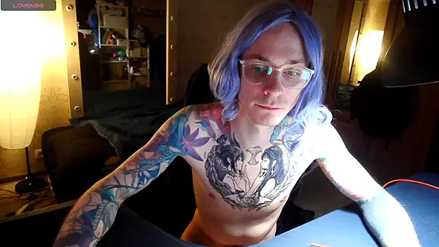 Julia dolls online show from April 7, 2026, 7:03 pm