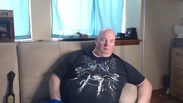 harley99574 online show from November 27, 2025, 2:41 pm