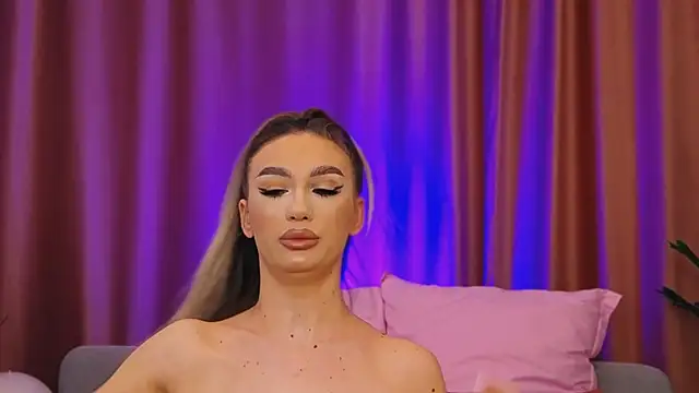 FelyJolie online show from March 1, 2025, 7:19 am