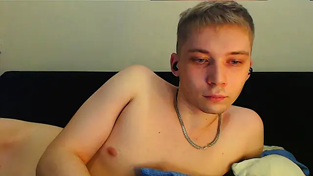 Snapshot of __sugarrebit chatting on February 8, 2025, 10:19 pm sugarrebit online show from February 8, 2025, 10:19 pm