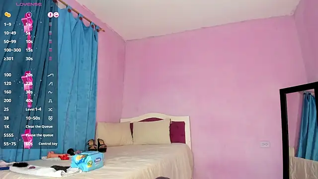 Jenny Evans82 online show from March 31, 2026, 11:49 pm