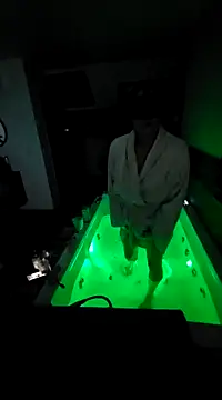 Snapshot of Cally-n chatting on March 2, 2025, 12:20 am Cally-n online show from March 2, 2025, 12:20 am