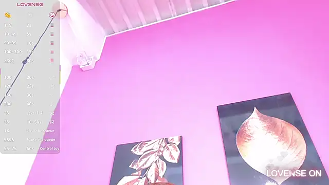 kinkyandsavage online show from February 12, 2025, 7:45 pm