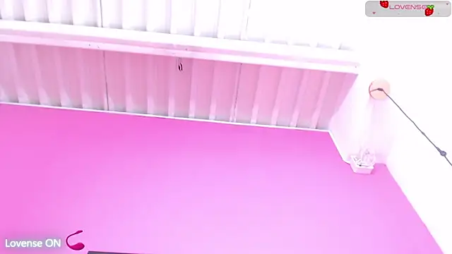 kinkyandsavage online show from February 12, 2025, 10:59 pm