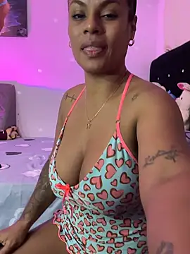 Naticol1 online show from February 13, 2026, 3:57 am