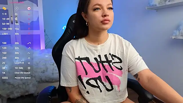 Snapshot of KAREN_NIX chatting on December 26, 2024, 10:09 pm KAREN NIX online show from December 26, 2024, 10:09 pm