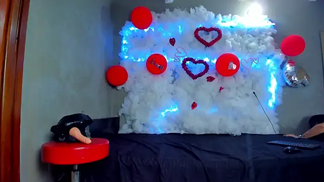 ladies of pleasure69 online show from February 25, 2025, 6:53 pm