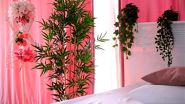 Jenna Day online show from March 23, 2025, 8:04 am