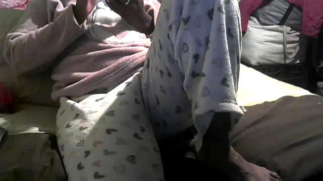 NicoleBitch87 online show from March 17, 2025, 7:37 pm