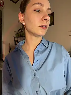 Snapshot of mi_michelle chatting on March 11, 2025, 5:46 pm mi michelle online show from March 11, 2025, 5:46 pm