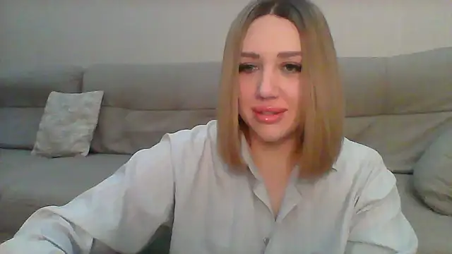 VickyLove047 online show from January 28, 2025, 5:11 am