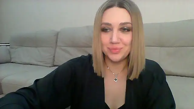 VickyLove047 online show from January 31, 2025, 9:05 pm