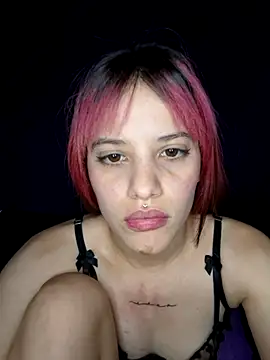 franchezkavegaaa online show from February 21, 2025, 5:42 pm