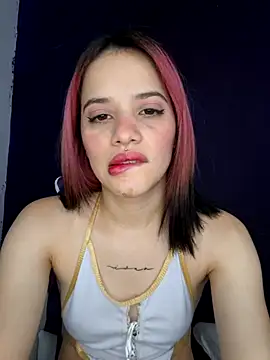 franchezkavegaaa online show from March 11, 2025, 2:40 pm