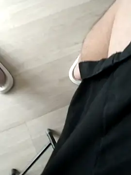 Dannydy2015 online show from October 7, 2025, 5:26 am