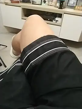 Dannydy2015 online show from March 19, 2026, 4:33 pm