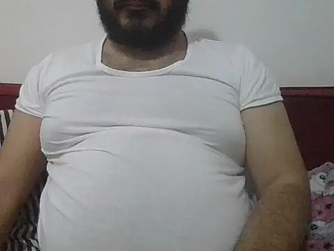 UrfavSlaveBitch online show from March 3, 2026, 6:36 pm