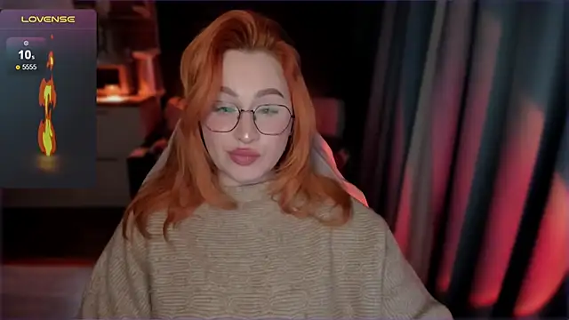 Snapshot of Flower_Camellia77 chatting on February 14, 2025, 3:43 am Flower Camellia77 online show from February 14, 2025, 3:43 am