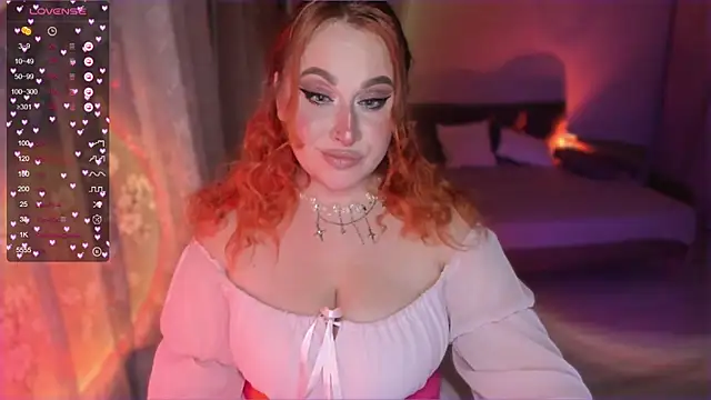 Snapshot of Flower_Camellia77 chatting on September 24, 2025, 12:36 am Flower Camellia77 online show from September 24, 2025, 12:36 am