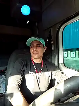 Snapshot of NewBe9D9 chatting on February 26, 2025, 11:26 pm NewBe9D9 online show from February 26, 2025, 11:26 pm