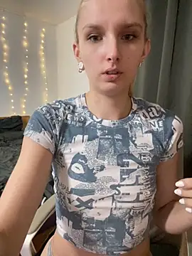 AnnyBelleX online show from November 19, 2025, 2:28 pm