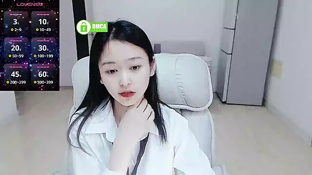 CN-Babycat online show from February 26, 2025, 4:58 am