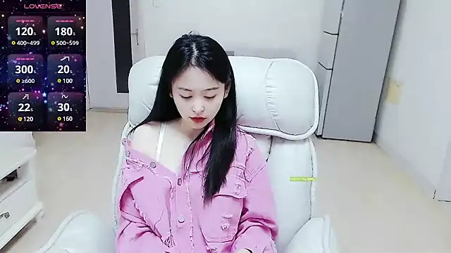 CN-Babycat online show from February 27, 2025, 12:10 am