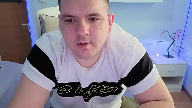 Snapshot of JasonJacks chatting on January 19, 2026, 11:47 am JasonJacks online show from January 19, 2026, 11:47 am