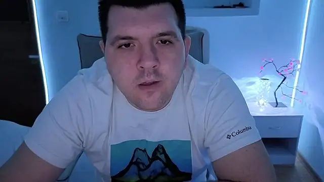 Snapshot of JasonJacks chatting on February 5, 2026, 3:33 am JasonJacks online show from February 5, 2026, 3:33 am